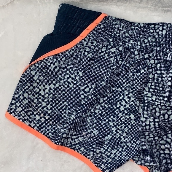 nike Dri-Fit Running Shorts with Liner Size Large - Picture 8 of 10